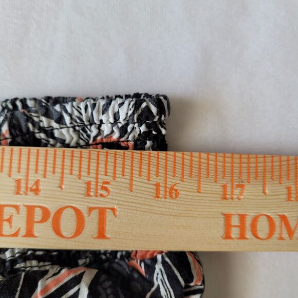 Torrid Womens Skirt Plus Size 2x Black Leaves Mini Challis Smocked Waist Pockets - Picture 9 of 12